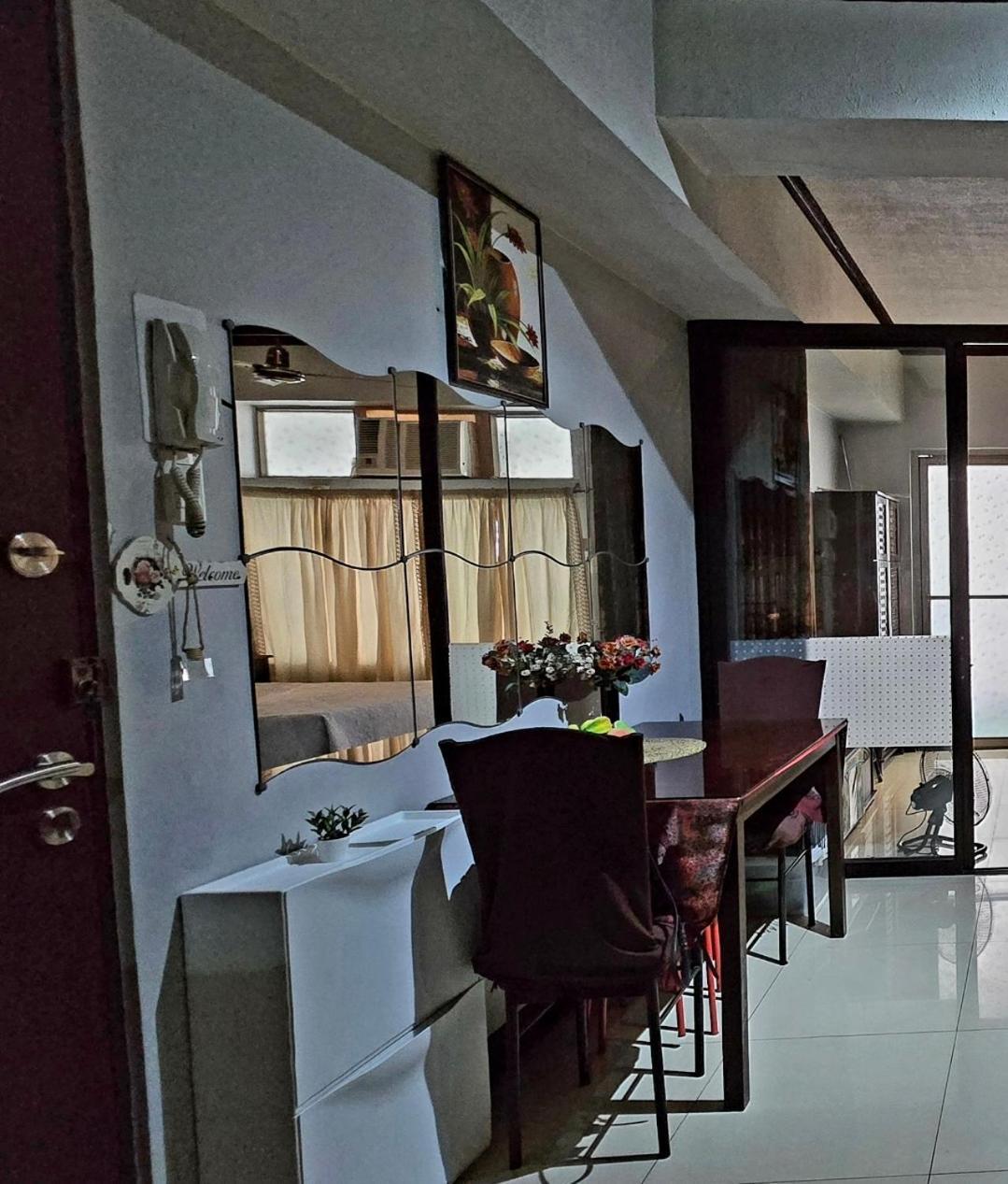 Holiday home Manhattan Manila